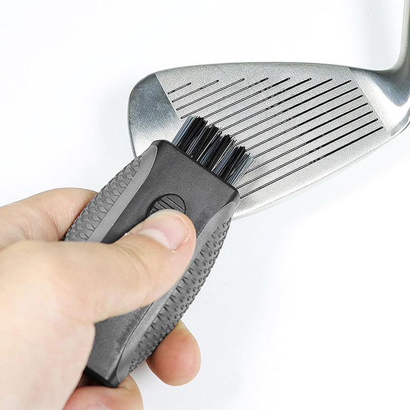 Golf Club Cleaning Brush with  - Golf Equipment To Improve Your Game recension och pris