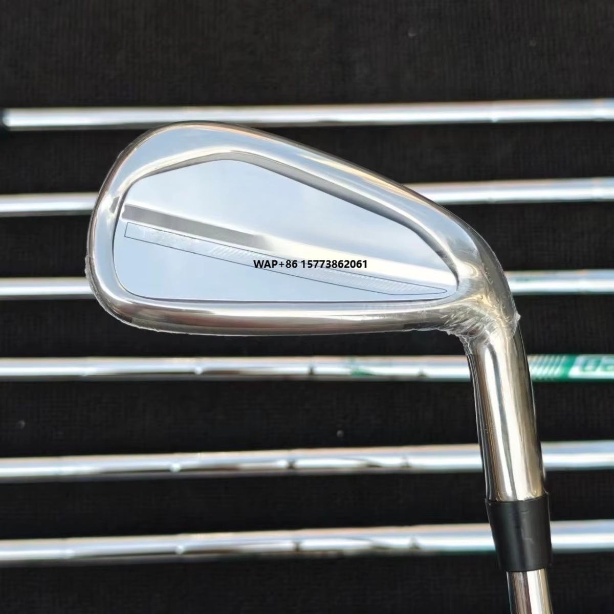 2025 Men's Right Handed  200 G - Golf Club Iron Set recension och pris